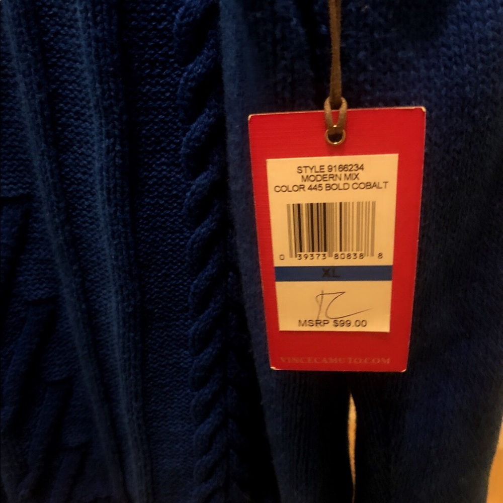 Sweater - Picture 3 of 6